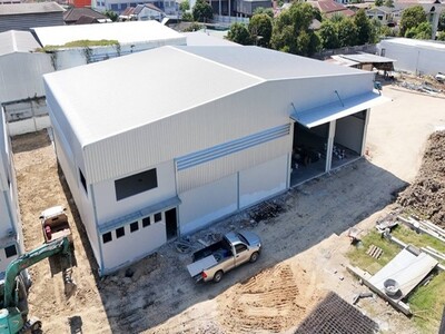 ให้เช่าโกดังพนัสนิคมชลบุรี