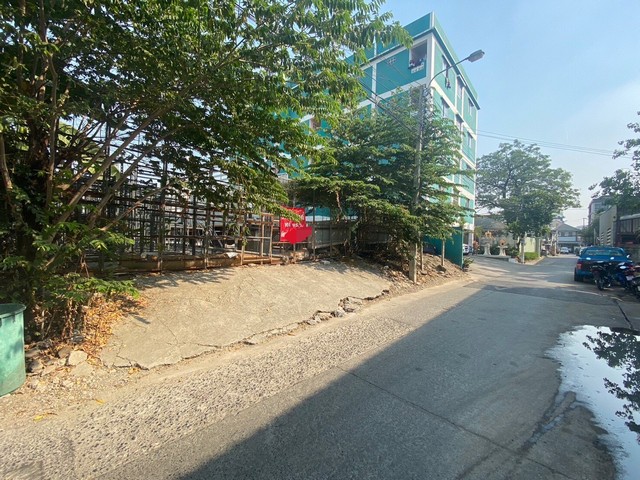 ขายที่ดินเปล่า ถมแล้ว รัชดาภิเษก 36เนื้อที่ 101 ตารางวา