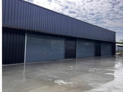  ให้เช่าโกดัง 100 ตรม.  ซอยพัฒนาการ 38 พัฒนาการ