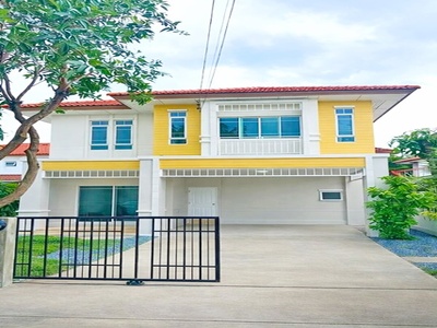 หทัยราษฎร์39 ซาฟารี 3นอน รร.สาธิตพัฒนา บ้านเดี่ยว 2ชั้น 70ตรว. 