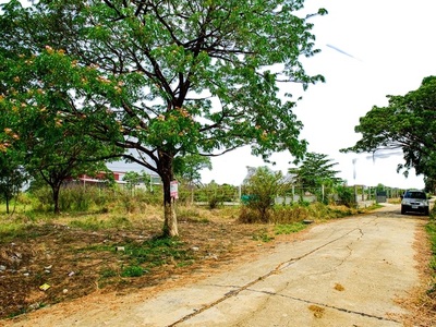 ขายที่ดินเปล่า 407 ตรว. ในหมู่บ้าน K C Garden Home นิมิตรใหม่ 40
