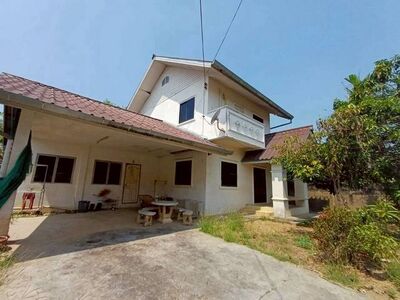 ราคาคุ้มค่า 2.59 ล้าน ท่าศาลา บ้านพร้อมที่ดินแปลงใหญ่ ปล่อยเช่าได