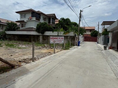 ขายที่ดินถมแล้ว 101 ตรว. โชคชัย 4 ซอย 54 (ต.รวมโชค)