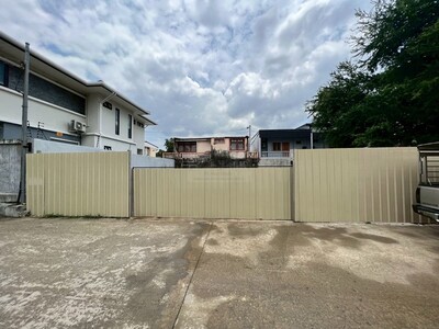 ขายที่ดินถมแล้ว 62 ตรว โชคชัย 4 ซอย 30 ถนนกว้าง เหมาะสร้างบ้าน