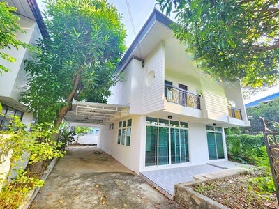 สุขุมวิท71 BTS พระโขนง 1.24กม.บ้านเดี่ยวใหญ่มาก 2ชั้น 75ตร.วา อ่