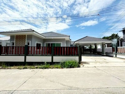 ขายบ้านเดี่ยวสร้างใหม่ ใกล้วงแหวนมอเตอร์เวย์โป่ง บางละมุง ชลบุรี 