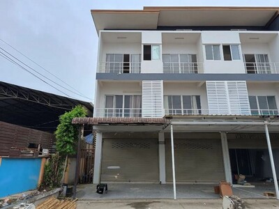  ขายอาคารพาณิชย์ สารภี เชียงใหม่   