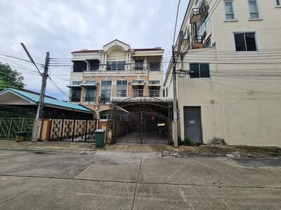  ขายทาวน์เฮ้าส์ โครงการ คาซ่า ยูเรก้า  เขตบางแค กรุงเทพฯ 