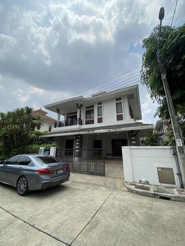 ขายบ้านเดี่ยว 2 ชั้น 57 ตรว. 4 ห้องนอน โครงการเศรษฐสิริ ประชาชื่น เรสซิเด้นท์1 ติดถนนเลียบคลองประปา ใกล้ ม. ธุรกิจบัณฑิตย์