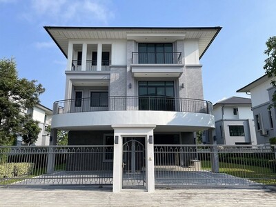 ขายบ้าน(ใหม่) 3 ชั้น โครงการศุภาลัย เอเลแกนซ์ บรมราชชนนี 121