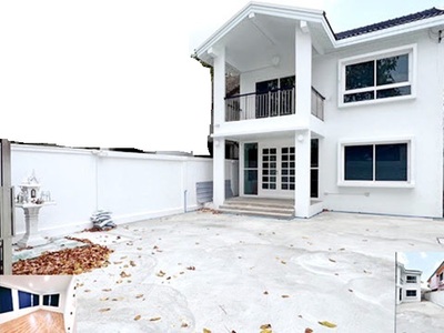จดทะเบียนบริษัทได้ บ้านเดี่ยว 2ชั้น  เปิดซิง  ม.เกษตรศาสตร์ 2กม 5