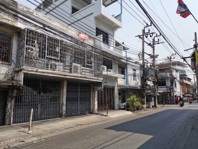 BH3643 ให้เช่าอาคารพาณิชย์ 2 ชั้น 2 คูหา ใจกลางสาทร ใกล้ BTS สุรศ