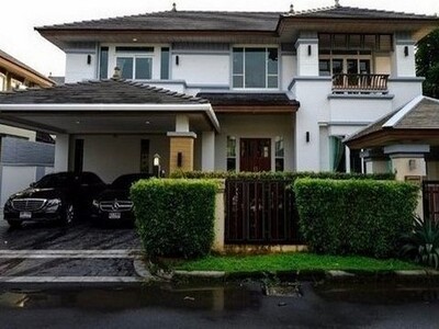  4 ห้องนอน 4 ห้องน้ำ  1 ห้องแม่บ้าน ถนนราชพฤกษ์18
