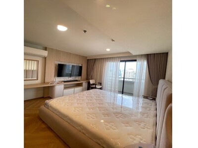 ขายเช่า คอนโด Baan Suanpetch Sukhumvit 39  2 ห้องนอน 3 ห้องน้ำ