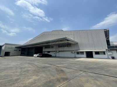 ห้เช่าโกดัง พร้อมออฟฟิศ 3,700 ตรม. ติดถนนเทพารักษ์ บางพลี สมุทรปร