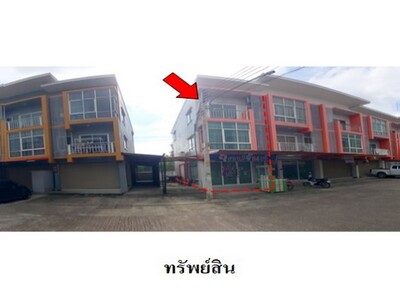 ขายอาคารพาณิชย์ 3 ชั้น โครงการ ซิกเนเจอร์ อีสต์เกท  ศรีราชา ชลบุร