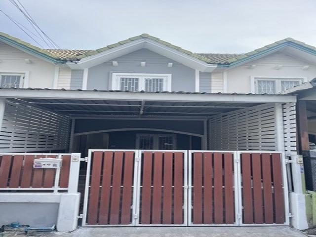 ทาวน์เฮ้าส์2ชั้น  พฤกษา30.1 ตำบลบางคูรัด  อำเภอบางบัวทอง จังหวัดนนท์บุรี