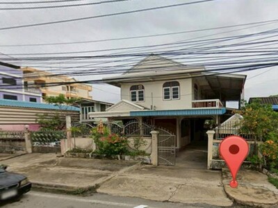 ขายบ้าน 2หลัง พร้อม ที่ดิน  233 ตร.วา แถววัดเจษ ตรงข้ามลอดช่องวัด