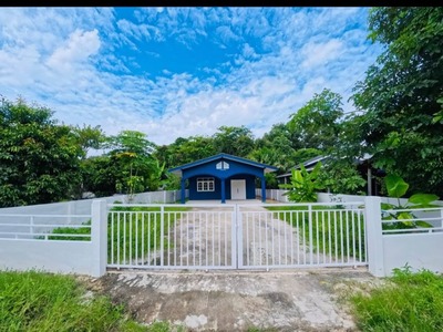 ขายบ้านเดี่ยวชั้นเดี่ยว  รีโนเวทใหม่ ทำเลดี  อำเภอบ้านค่าย ระยอง