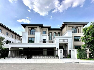 ให้เช่า บ้านหรู Cinq Royal กรุงเทพกรีฑาพร้อมลิฟท์