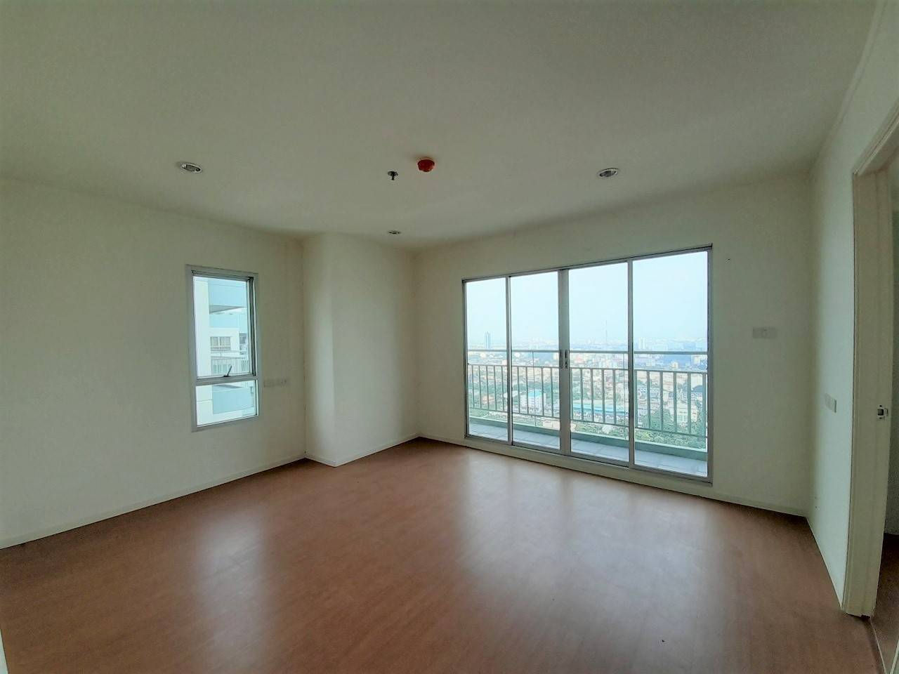 **ห้องขาย**คอนโด ลุมพินี พาร์ค รัตนาธิเบศร์-งามวงศ์วาน