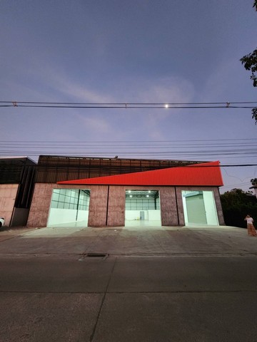 โกดัง อาคารพาณิชย์ให้เช่า ที่จอดรถใหญ่ใกล้เมืองทอง แจ้งวัฒนะ ปากเกร็ด ปทุม นนทบุรี 