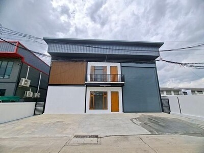 โกดัง พร้อมออฟฟิศ สภาพใหม่ ซอยร่วมสุข8 ถนนลำลูกกา รังสิต คลอง4