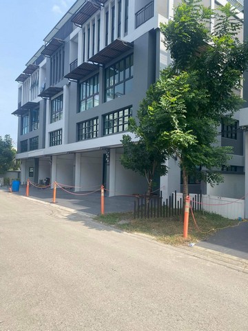 รหัสC5358 ให้เช่าโฮมออฟฟิศ 3.5ชั้น เพิ่งสร้างใหม่ ถนนลาดพร้าวซอย101 ถนนนวมินทร์ โพธิ์แก้ว