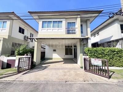 บ้านแฝด พร้อมพัฒน์ พรีวา ถนนปัญญาอินทรา บ้านติดถนนเมนหลัก