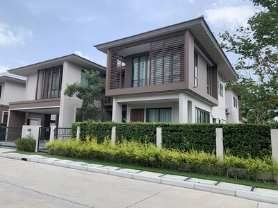 Burasiri Krungthep Kreetha 300sq.m. 4 ห้องนอน 6 ห้องน้ำ