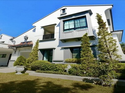 ขายบ้านเดี่ยว โครงการนันทวัน พระราม 9  กรุงเทพกรีฑาตัดใหม่