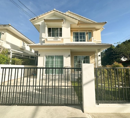 ขายบ้านเดี่ยว2ชั้น ชลลดา วงแหวน รัตนาธิเบศร์ เนื้อที่ 54 ตรว มี 4ห้องนอน 2ห้องน้ำ