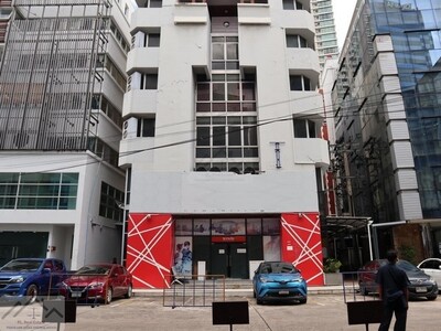 ขายอาคาร 7 ชั้น 1150 ตรม. พร้อมลิฟท์ ถนนรัชดาภิเษก ติด MRT รัชดาภ