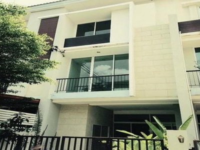  ให้เช่าทาวน์โฮม 3 ชั้น ธนาพัฒน์ เฮ้าส์ สาทร-นราธิวาสฯ