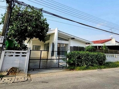  ให้เช่าบ้านเดี่ยวชั้นเดียว 56 ตรว. ลาดปลาเค้า เสนานิคม 1 ซอย 25 