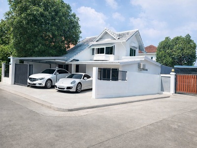 ทะเลสาบ 65ตร.วา ให้เช่าบ้านเดี่ยว 2 ชั้น หัวมุม 3-4 MRT สัมมากร  