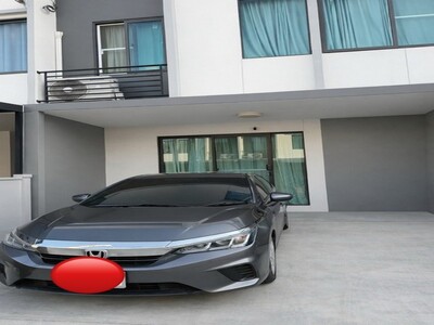 ให้เช่าทาวน์โฮม  พลีโน่ บางนา-อ่อนนุช กิ่งแก้ว37 ใกล้สนามบินสุวรร