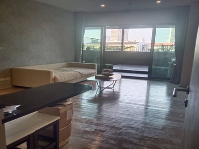 ขายคอนโด Noble Solo ทองหล่อ 20 ห้องใหญ่ ทำเลไลฟ์สไตล์ใจกลางทองหล่