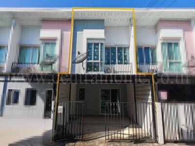 ลดราคา ทาวน์โฮม เบล็ส วิลล์ รามอินทรา 117 ใกล้ MRT สถานีบางชัน