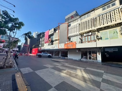 เซ้งพื้นที่ สยามสแควร์ ซอย3 (ชั้น 2 3 4) เหมะสำหรับอาหาร เสื้อผ้า