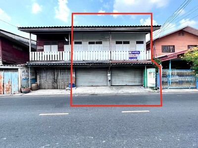 ทาวน์โฮม2 ชั้น 2 คูหา ติดถนนซอยพหลโยธิน 62 ทำเลค้าขาย