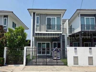 ขายด่วน บ้านแฝด  2 ชั้น ศุภาลัย วิลล์ ชัยพฤกษ์ - วงแหวน ราคาถูก