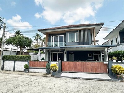 P2254 ขายบ้านเดี่ยว 2 ชั้น หมู่บ้านโกลเด้นวิลเลจ อ่อนนุช พัฒนาการ