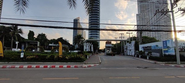 ขายคอนโด ลุมพินี ซีวิว จอมเทียน LPN Park Beach Seaview Jomtien ติดทะเล พัทยา