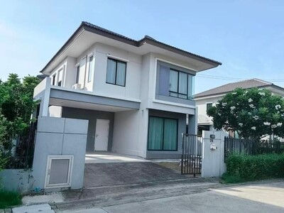 WW77  ขาย หมู่บ้านดีไลท์ บางนา-ศรีนครินทร์ ถนนศรีนครินทร์  ซอยอัมพร