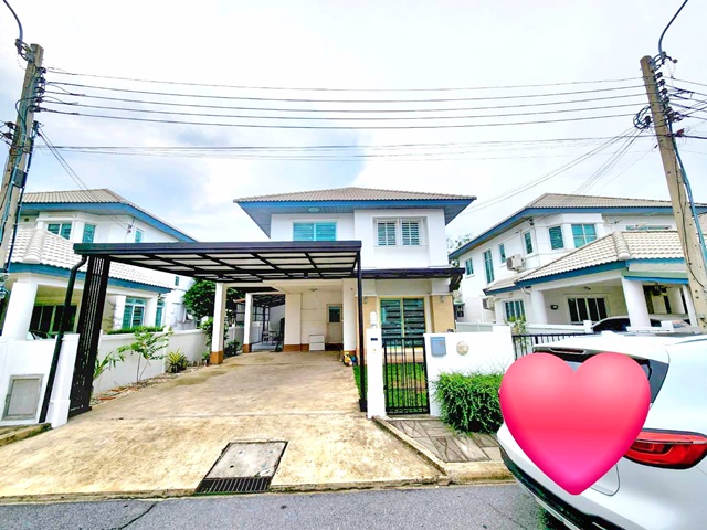 เครื่องใช้ไฟฟ้าครบ บ้านเดี่ยว 2 ชั้น MRTบางรักน้อยท่าอิฐ 3 กม. ให้เช่า เฟอร์ครบ  3นอน 55 ตรว. 185 ตรม. 2น้ำ  ท่าอิฐ  ปากเกร็ด