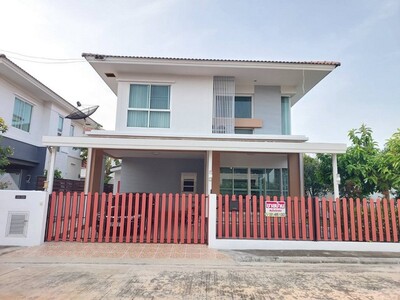ขายบ้านเดี่ยว 2 ชั้น ใช้งานน้อย สภาพใหม่มาก