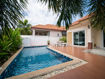 ขายบ้านเดี่ยวพร้อมสระว่ายน้ำ The Legacy Huahin Pool Villa 100 ตรว. ใกล้หาดหัวหินเพียง 10 นาที!!