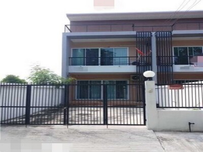 ขายทาวน์เฮ้าส์มือสองเมืองสุรินทร์    โครงการชุมชนบ้านระหาร สุรินท ขายทาวน์เฮ้าส์มือสองเมืองสุรินทร์    โครงการชุมชนบ้านระหาร สุรินท