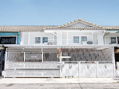 ขายทาวน์เฮ้าส์ 2 ชั้น (รีโนเวทใหม่) ใกล้ตลาดไทยสมบูรณ์ รังสิต คลอ